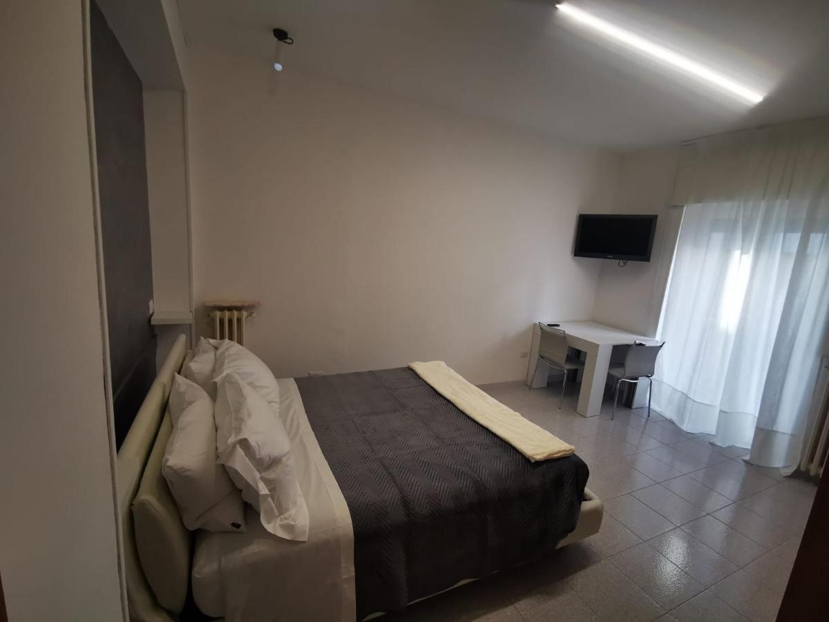D&V Maison Hotel Potenza Buitenkant foto